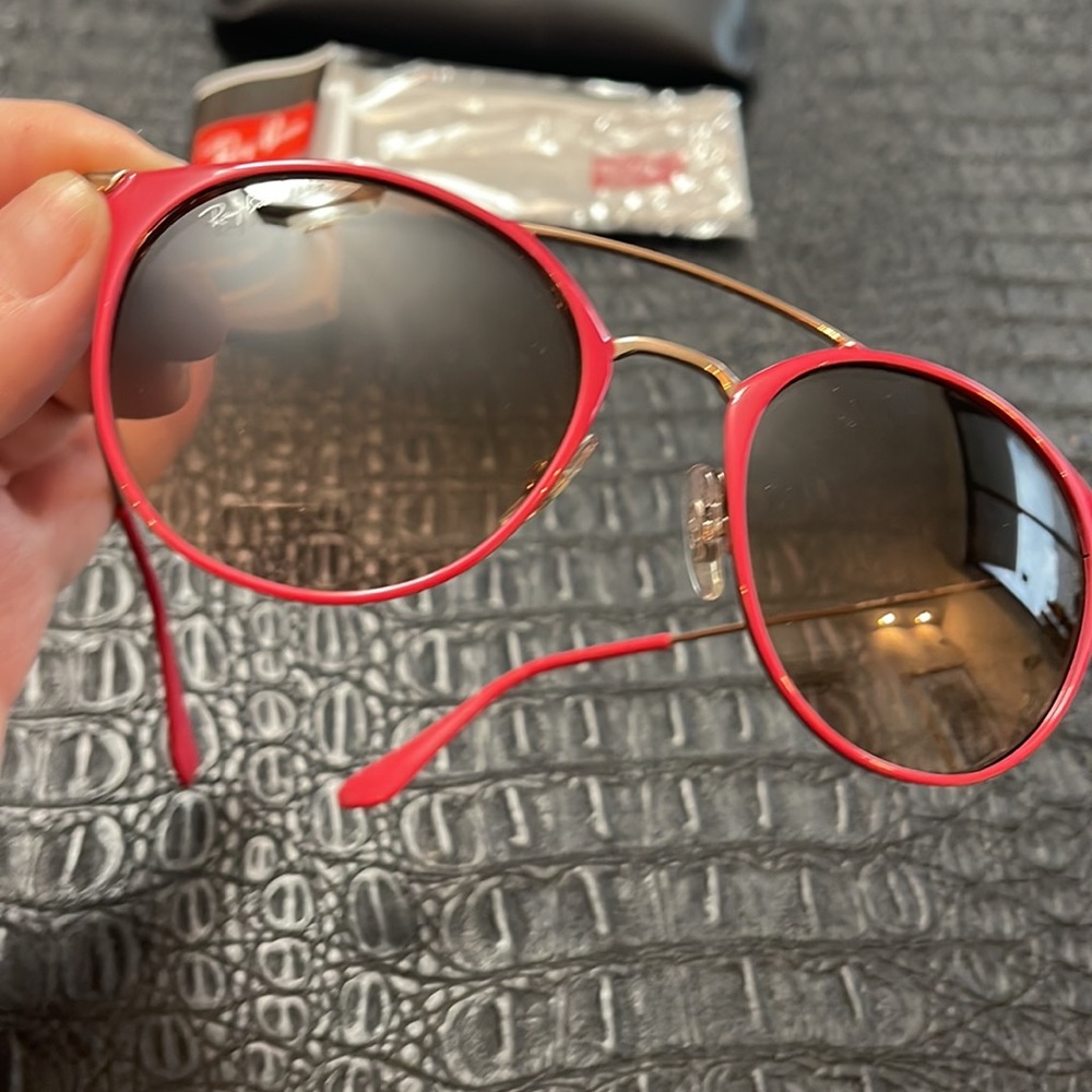 Ray Ban RED Frame with Metal Sunglasses & Brown Lenses  #RB3546